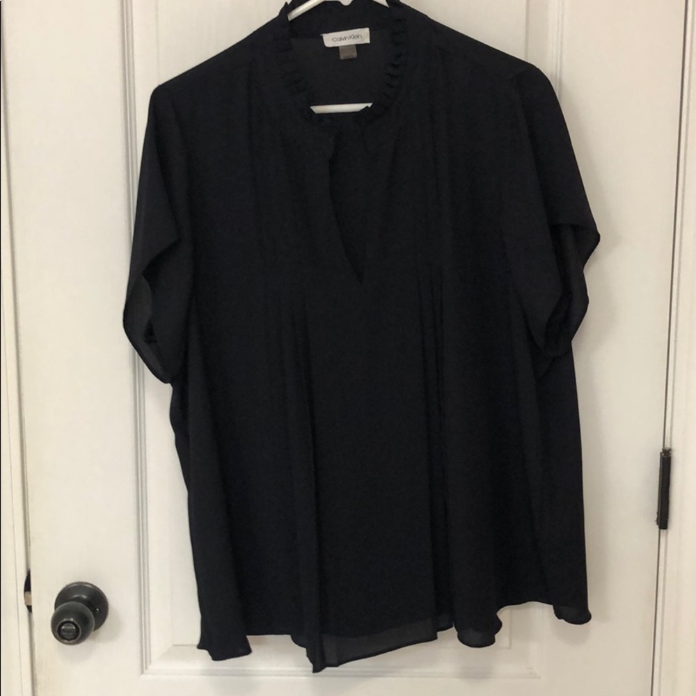 Black Calvin Klein 1x short sleeve blouse